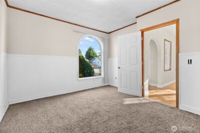 633 E Arcadia Avenue , Shelton, WA 98584 - Photo 8