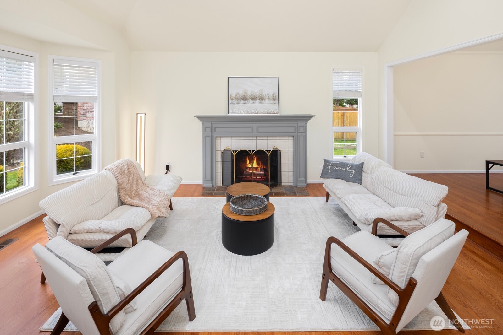 14916 NE 76th Court , Redmond, WA 98052