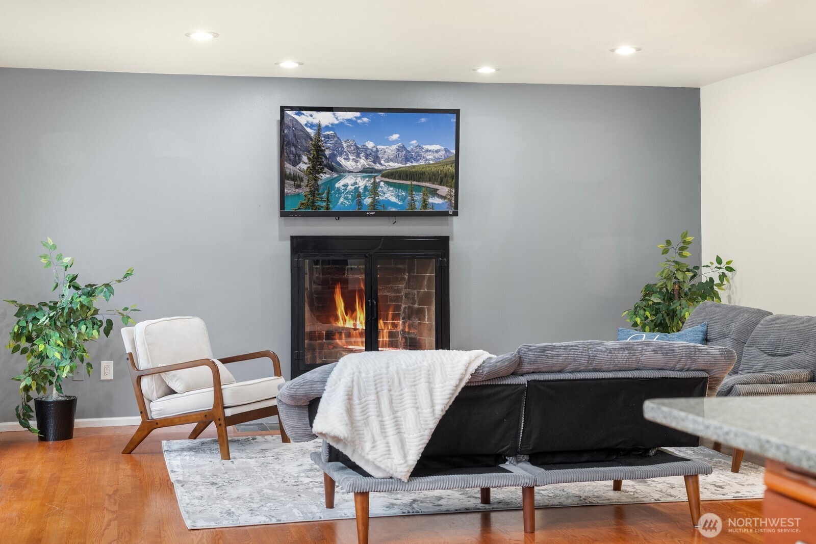 14916 NE 76th Court , Redmond, WA 98052