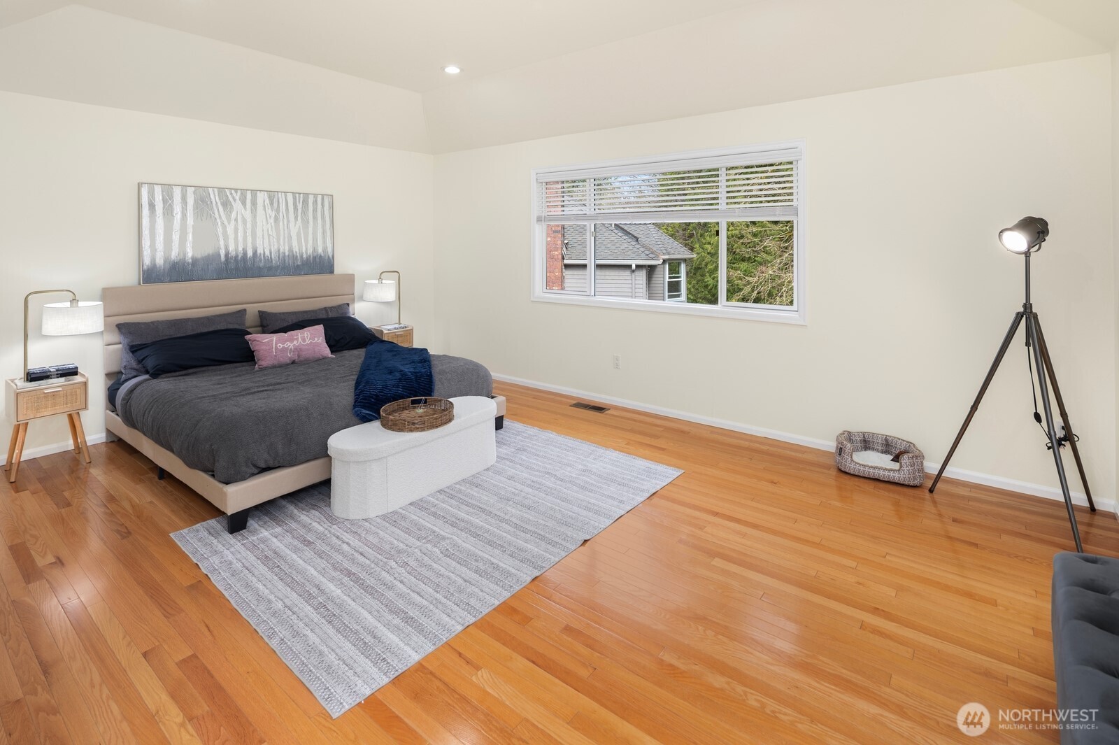 14916 NE 76th Court , Redmond, WA 98052