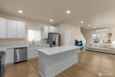 942 S M Street , Tacoma, WA 98405 - Photo 11