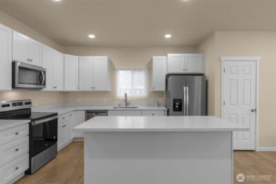 942 S M Street , Tacoma, WA 98405 - Photo 13