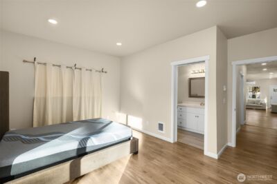 942 S M Street , Tacoma, WA 98405 - Photo 14