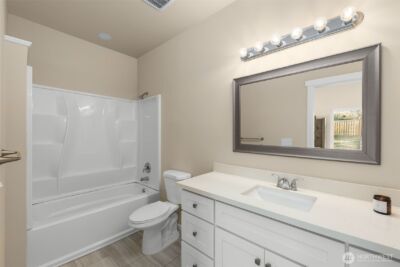 942 S M Street , Tacoma, WA 98405 - Photo 16