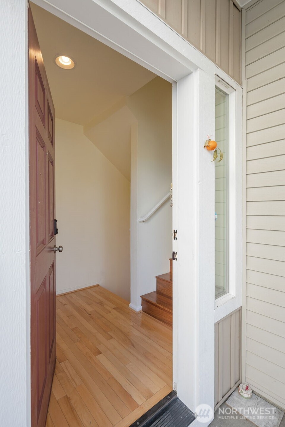 6895 Holly Park Drive S, Seattle, WA 98118