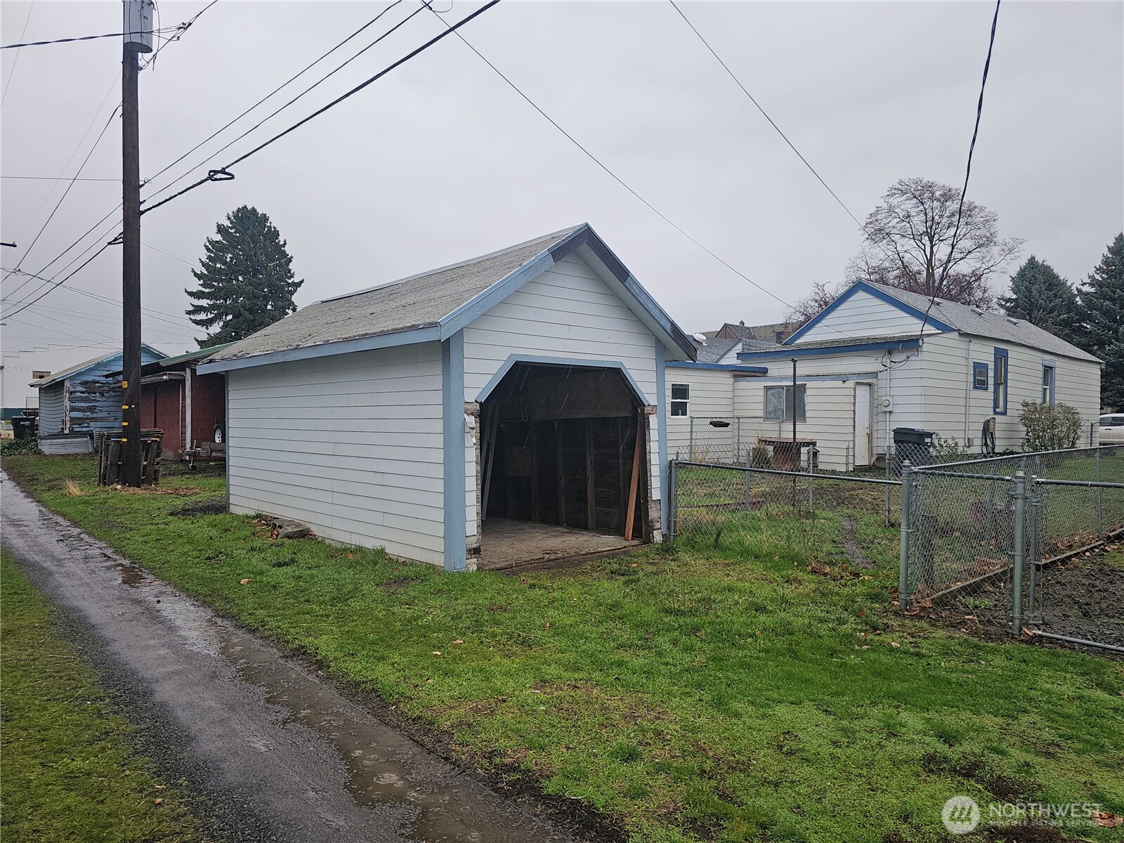 211 E Commercial Street , Dayton, WA 99328