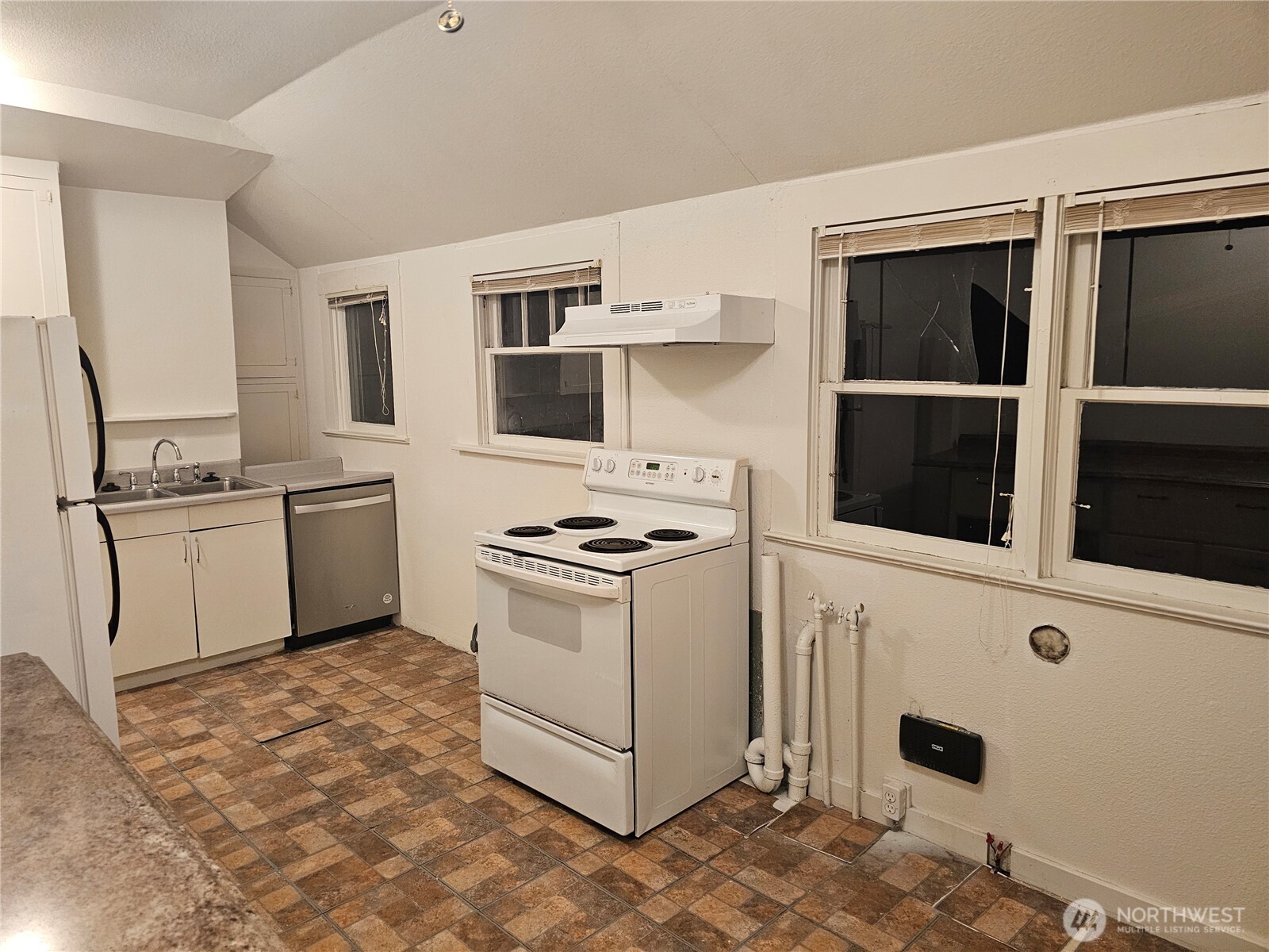 211 E Commercial Street , Dayton, WA 99328