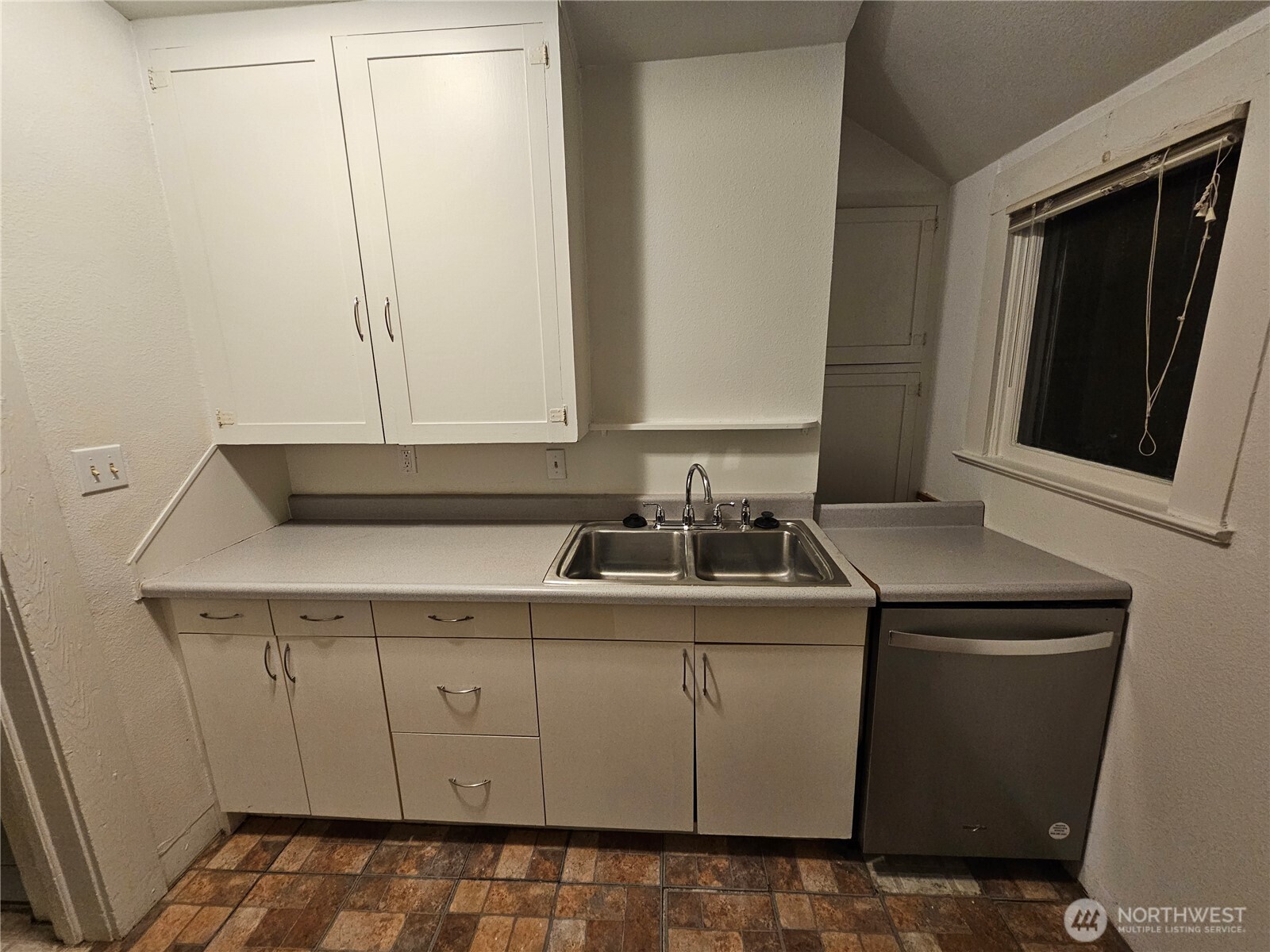 211 E Commercial Street , Dayton, WA 99328