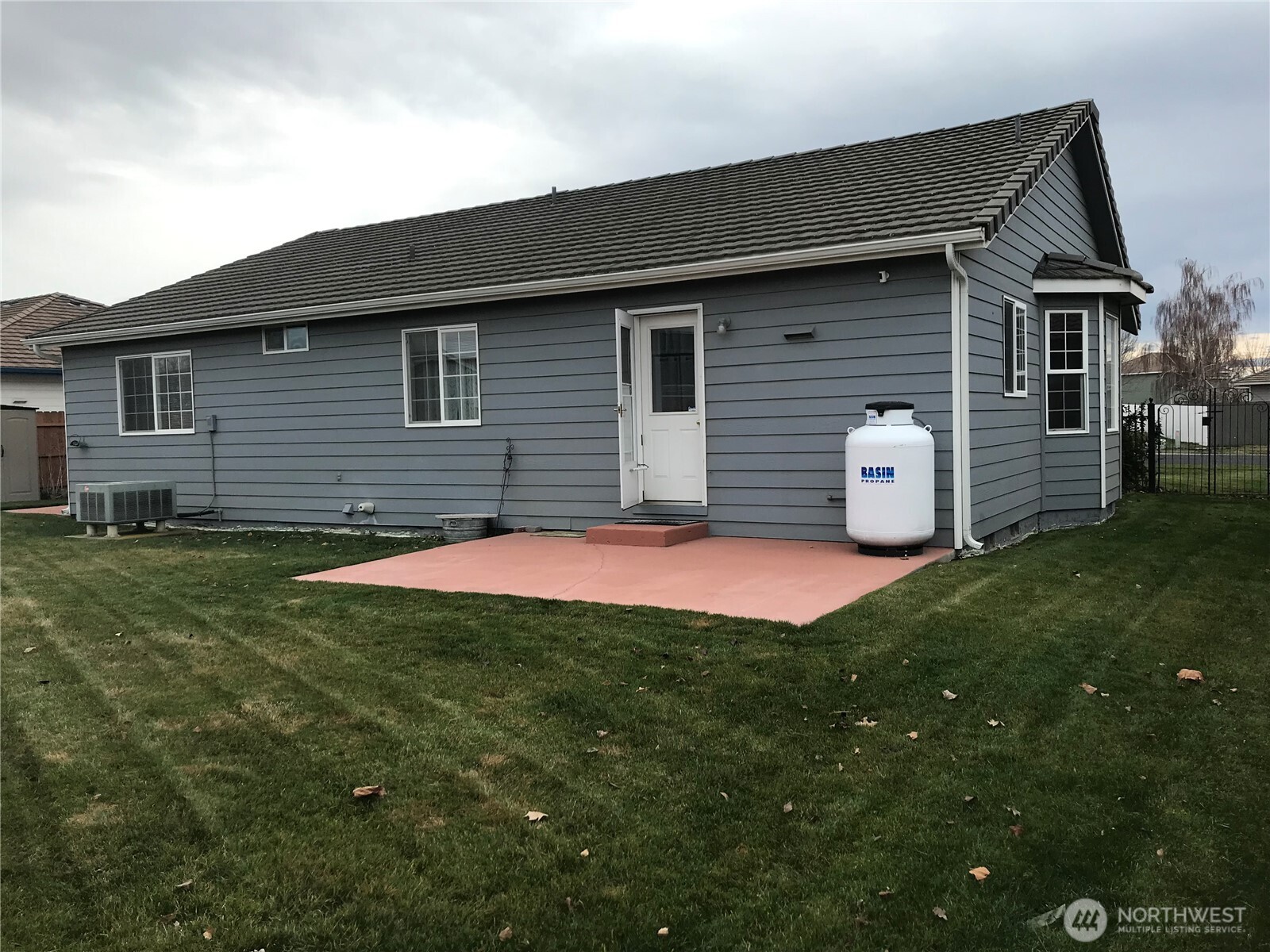 310 E Tanglewood Drive , Moses Lake, WA 98837