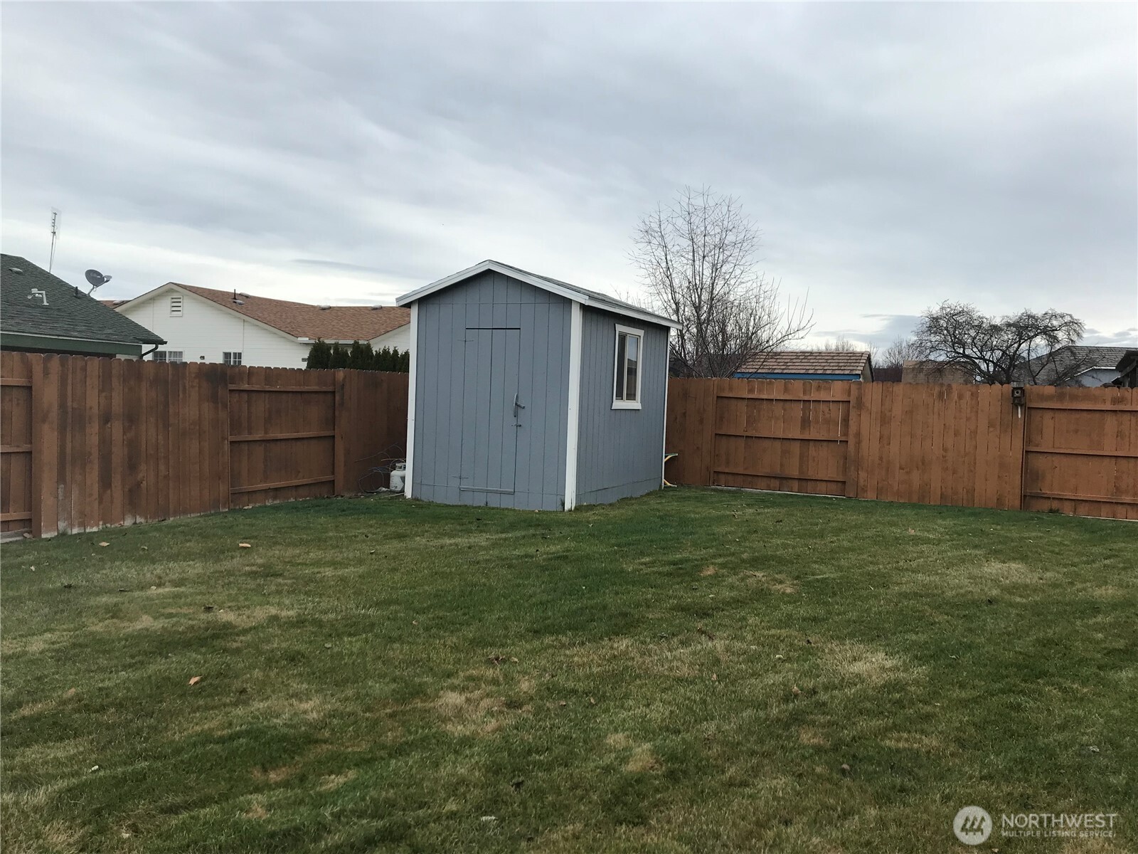 310 E Tanglewood Drive , Moses Lake, WA 98837