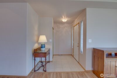 310 E Tanglewood Drive , Moses Lake, WA 98837 - Photo 9