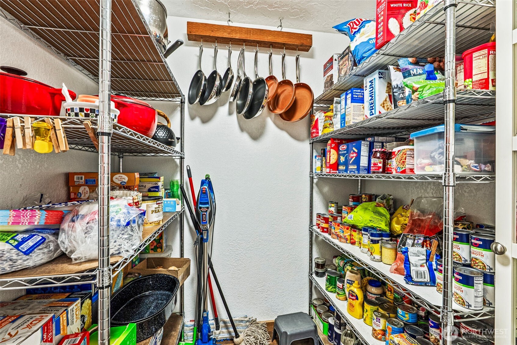 152 Simme Valley Lane , Winlock, WA 98596