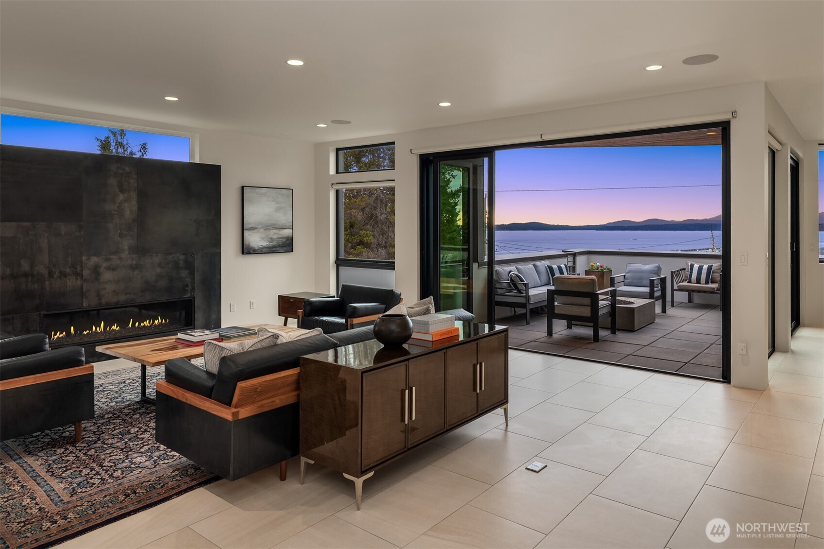 1400 Olympic Way W, Seattle, WA 98119