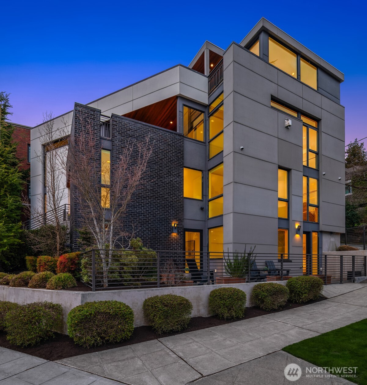 1400 Olympic Way W, Seattle, WA 98119