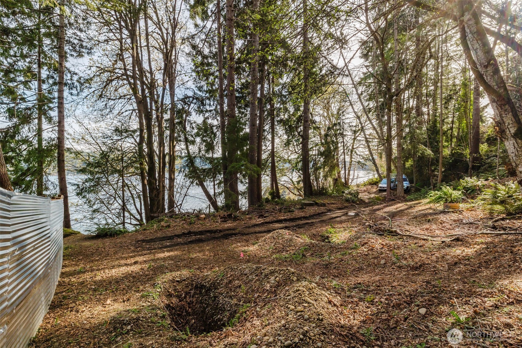 10212 NE North Shore Road , Belfair, WA 98528