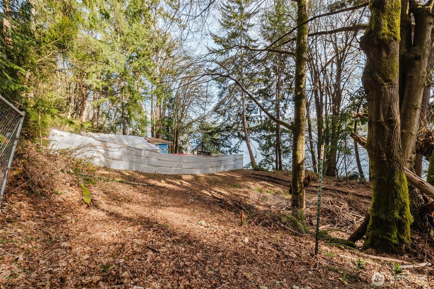 10212 NE North Shore Road , Belfair, WA 98528