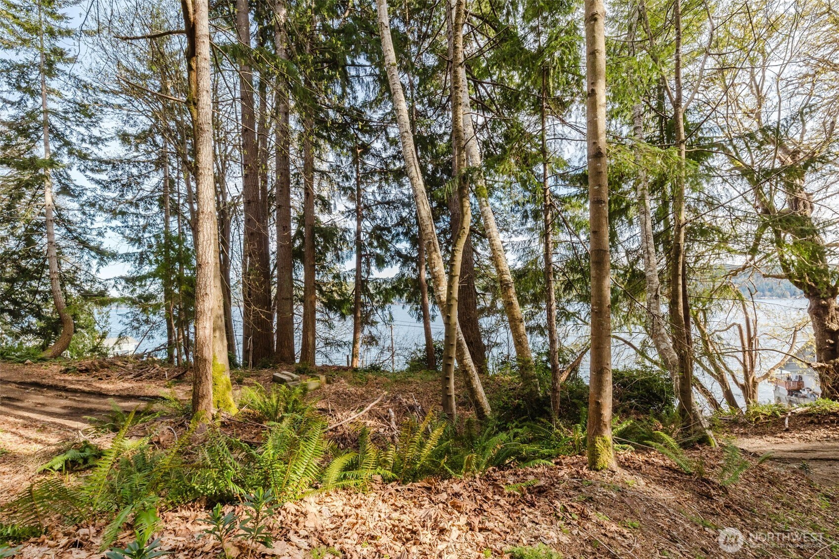 10212 NE North Shore Road , Belfair, WA 98528