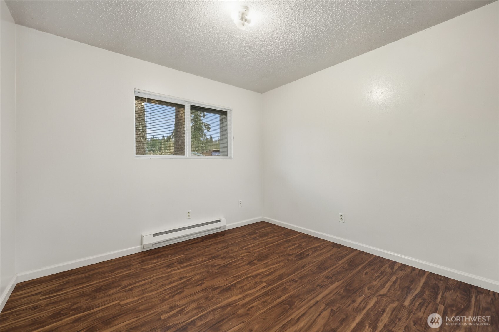 418 N 13th Street , Elma, WA 98541