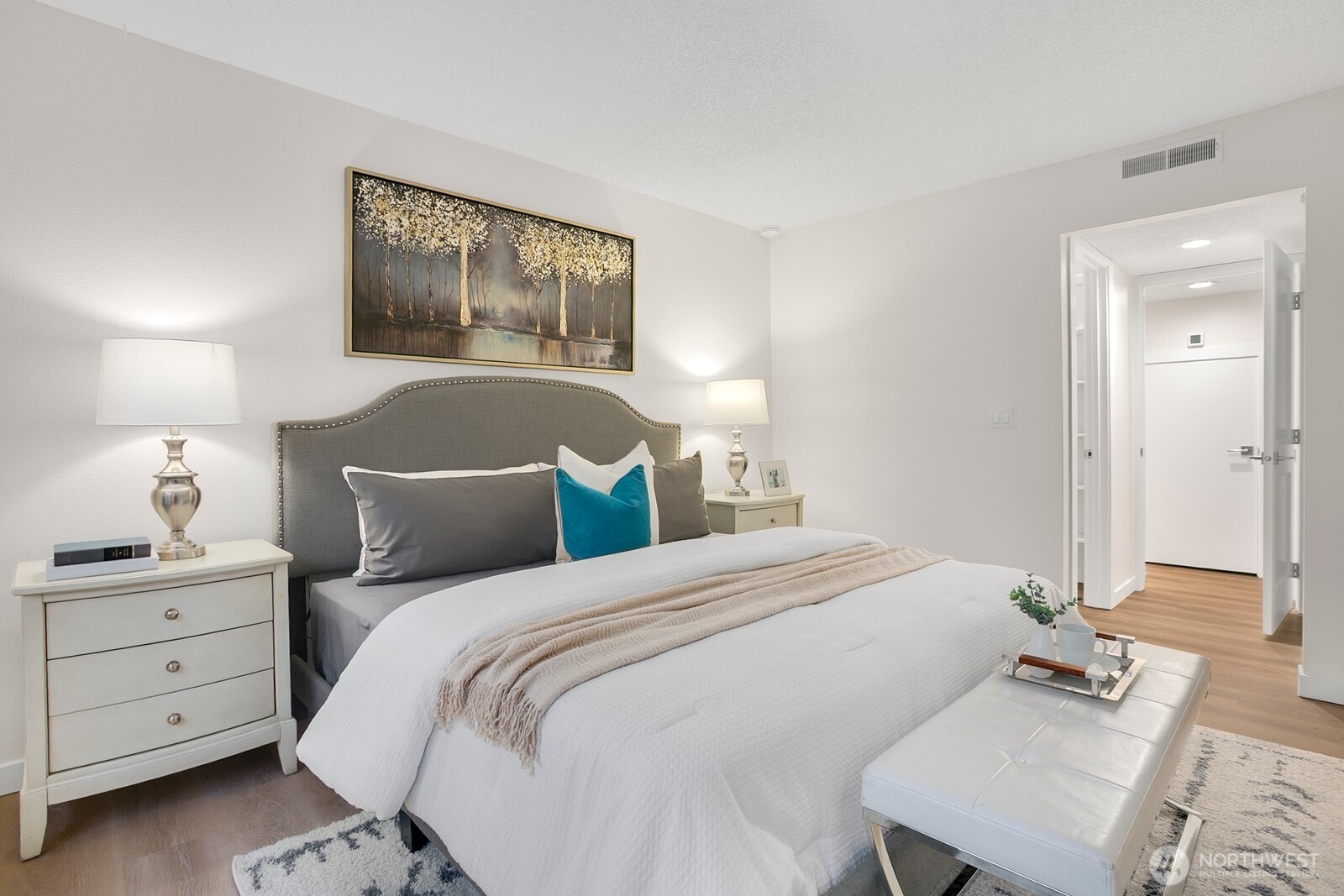 11510 NE 128th Street #2, Kirkland, WA 98034