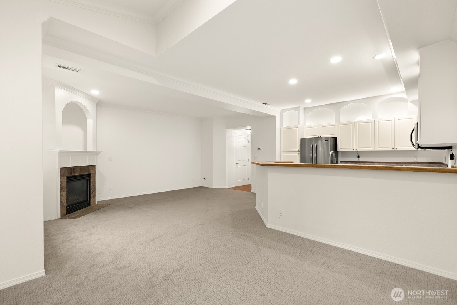 12530 Admiralty Way #B104, Everett, WA 98204