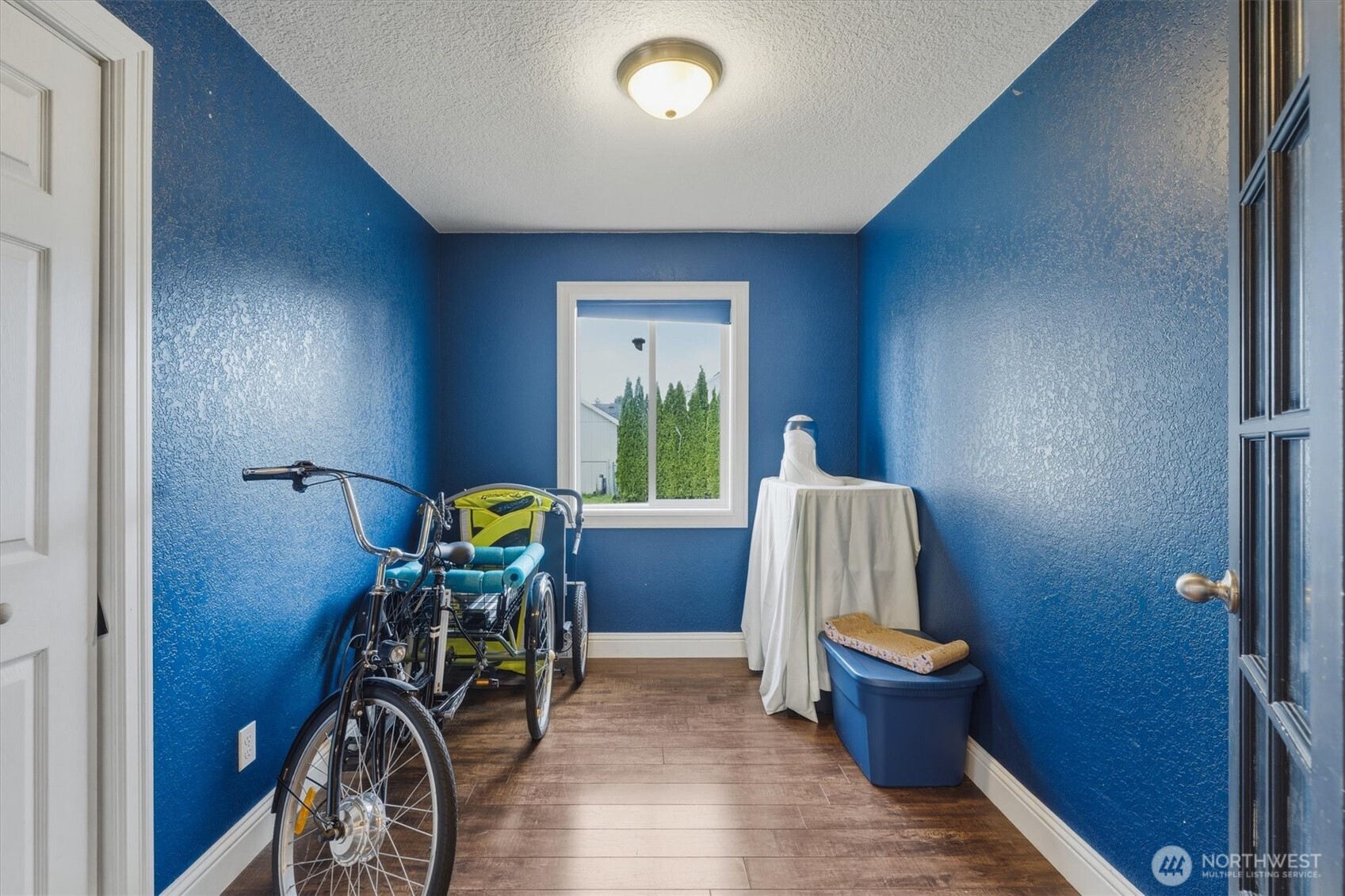 1215 30th Avenue , Longview, WA 98632