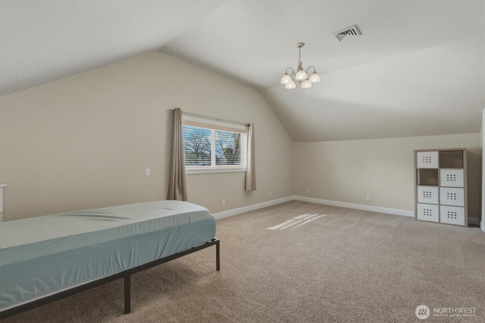 1215 30th Avenue , Longview, WA 98632