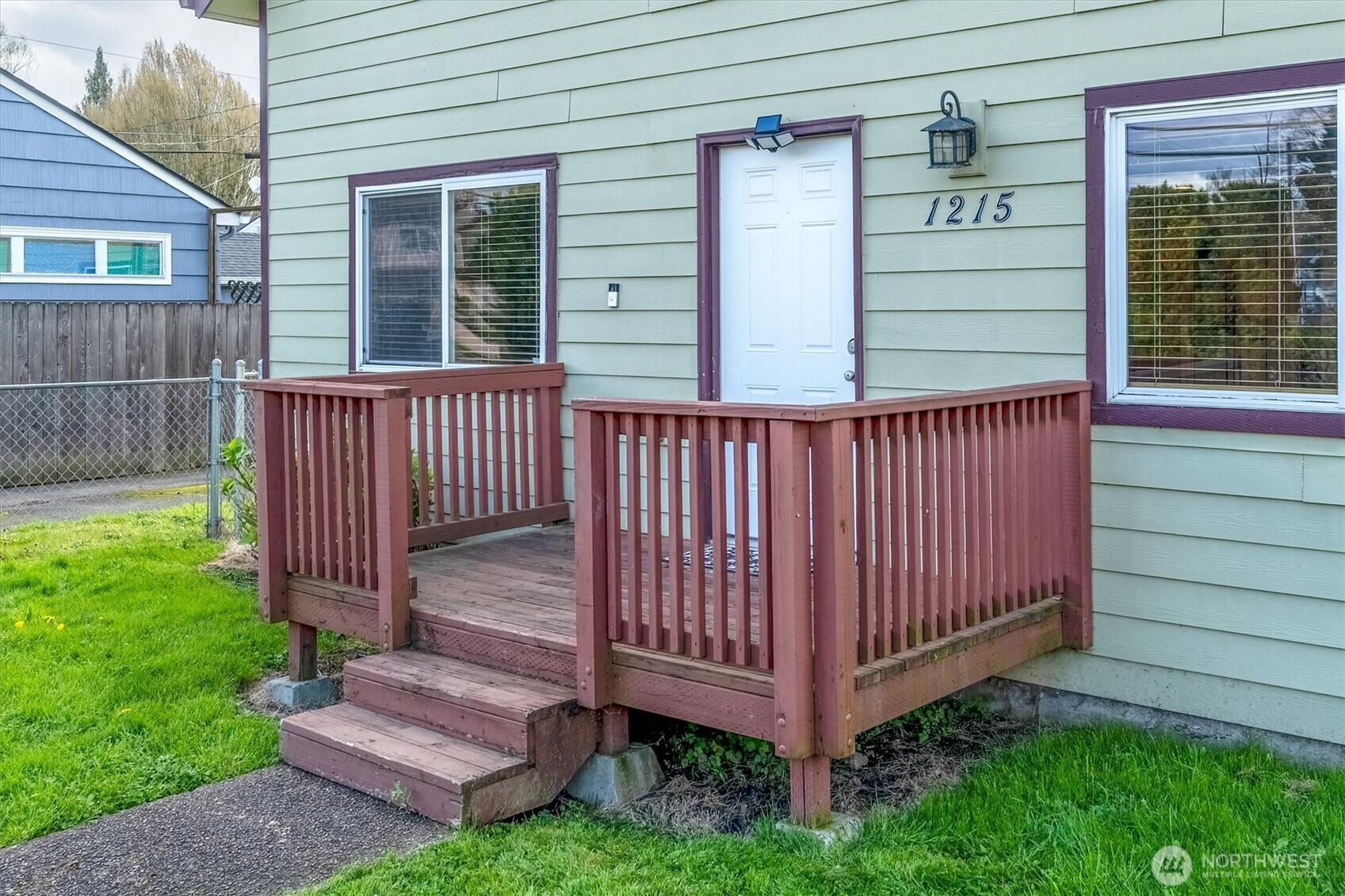 1215 30th Avenue , Longview, WA 98632