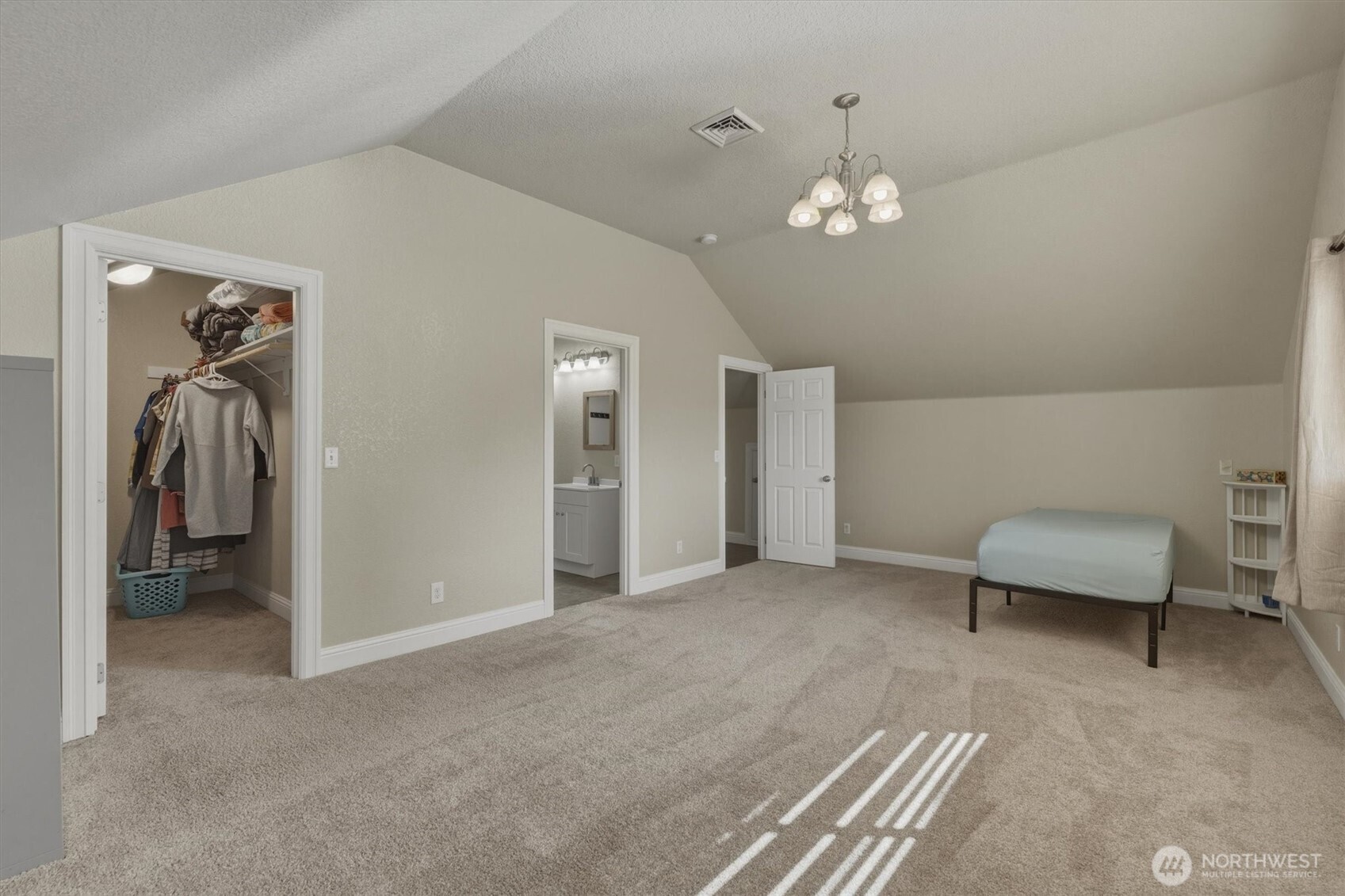 1215 30th Avenue , Longview, WA 98632