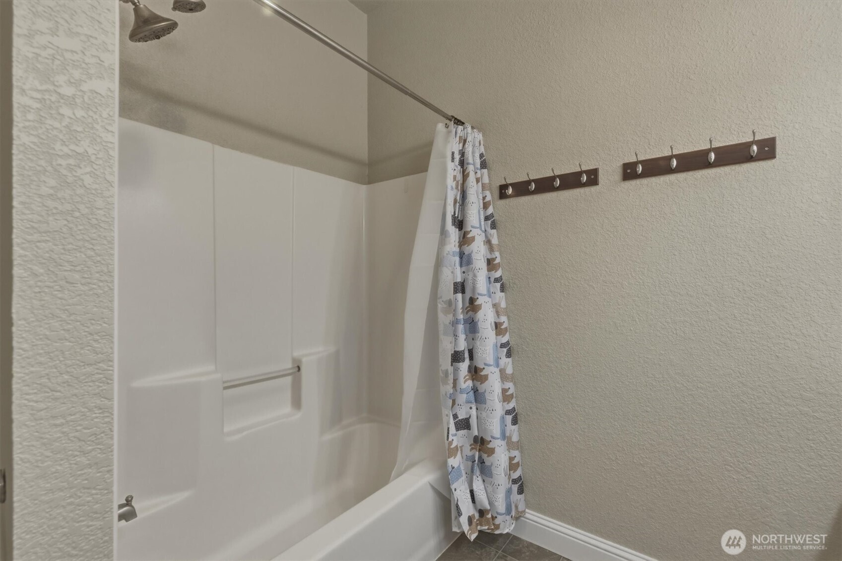 1215 30th Avenue , Longview, WA 98632