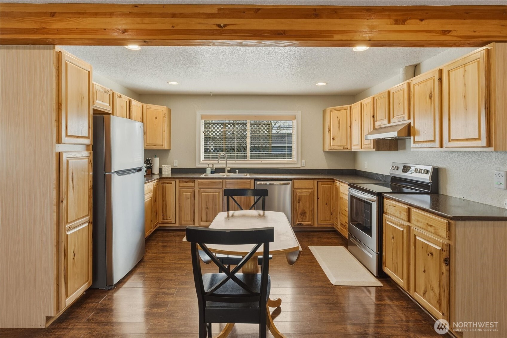 1215 30th Avenue , Longview, WA 98632