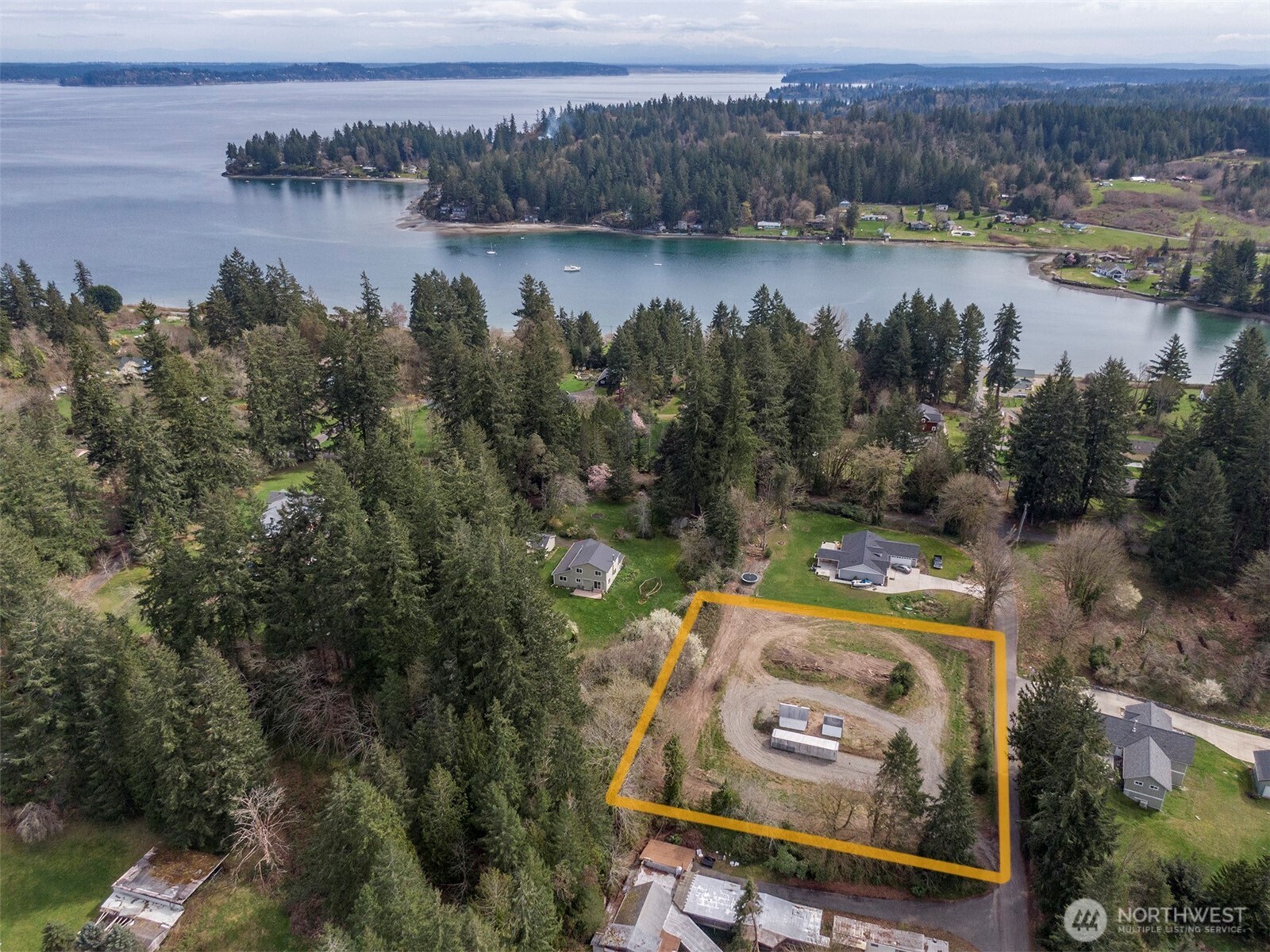 17227 4th Avenue NW, Lakebay, WA 98349