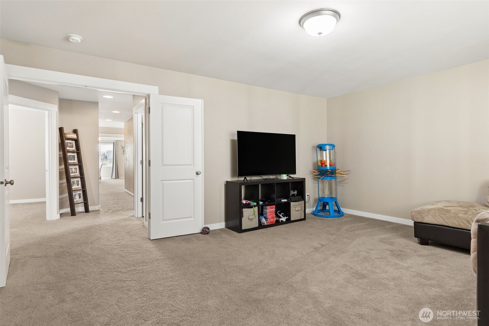 3025 Fiddleback Street NE, Lacey, WA 98516