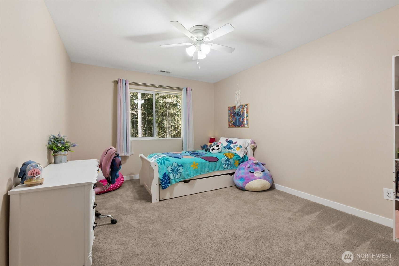 3025 Fiddleback Street NE, Lacey, WA 98516