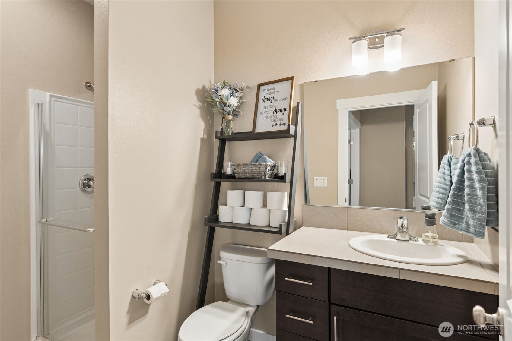 3025 Fiddleback Street NE, Lacey, WA 98516