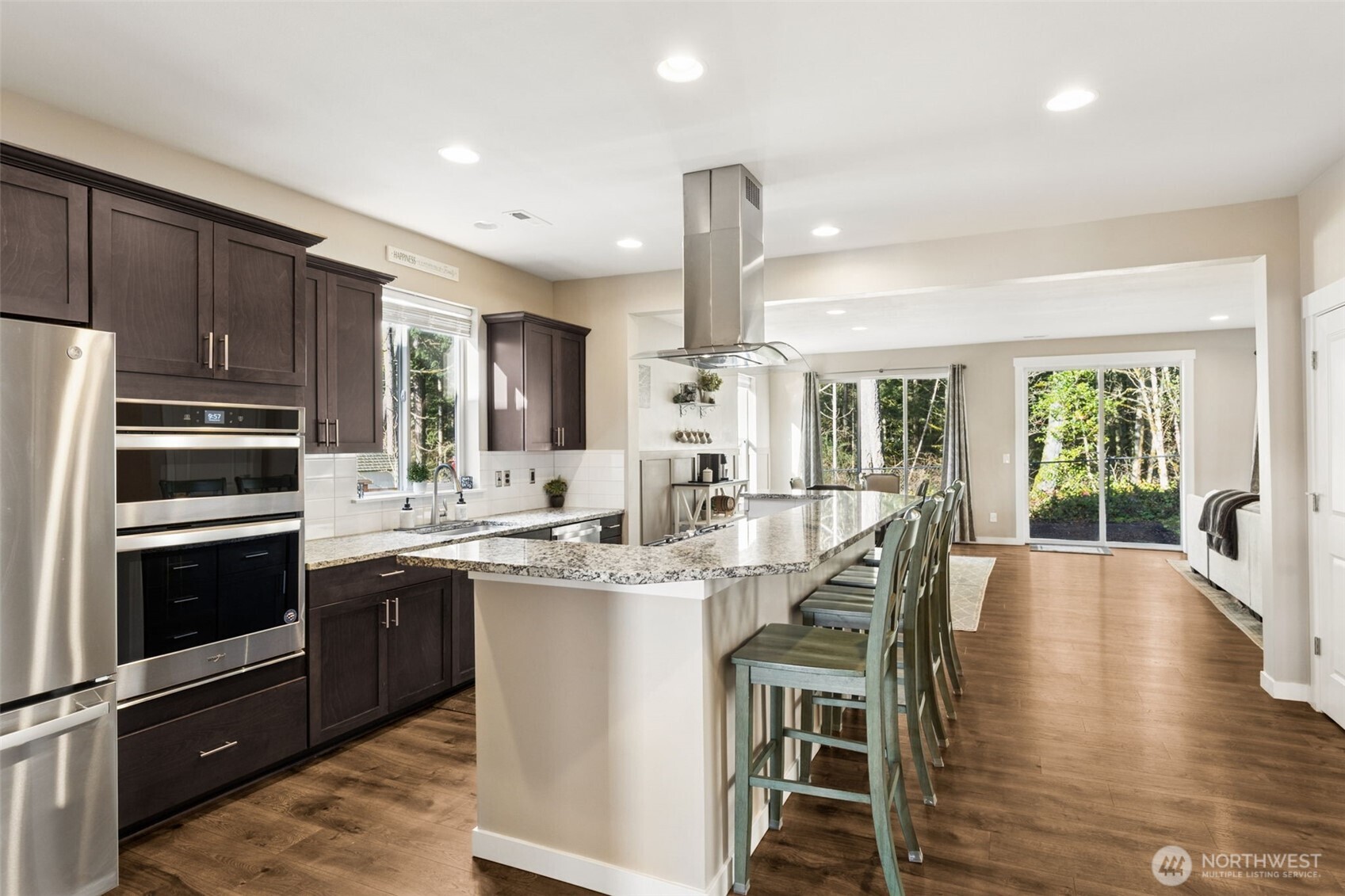 3025 Fiddleback Street NE, Lacey, WA 98516