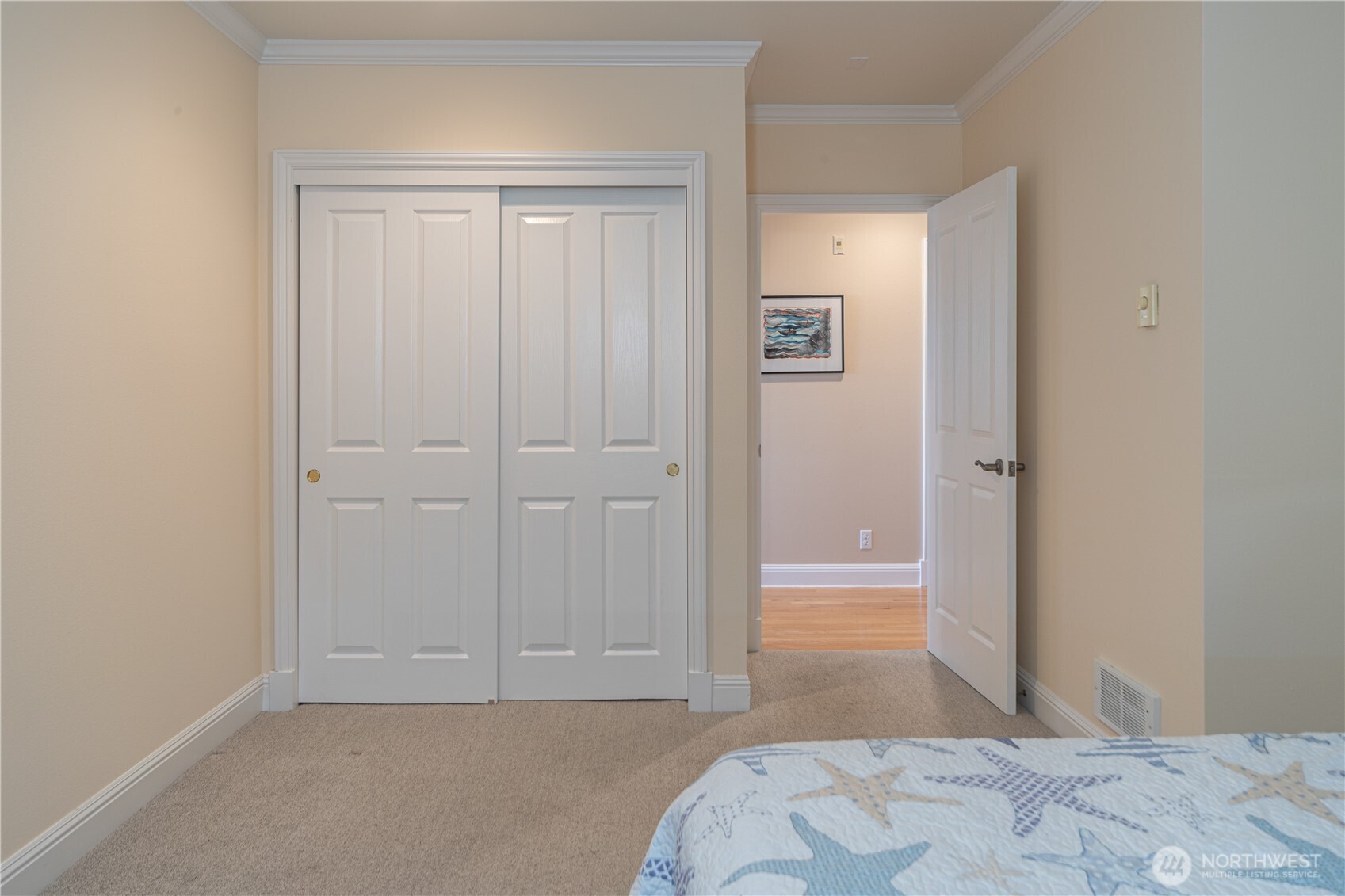 1633 Water Street #1, Port Townsend, WA 98368