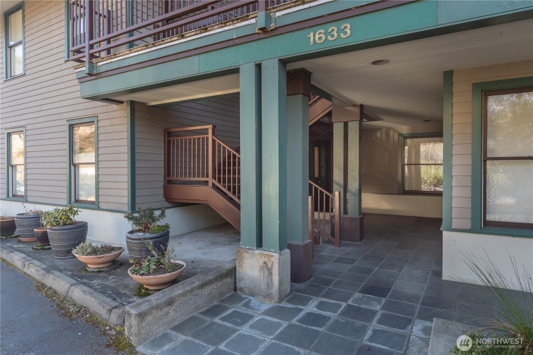 1633 Water Street #1, Port Townsend, WA 98368