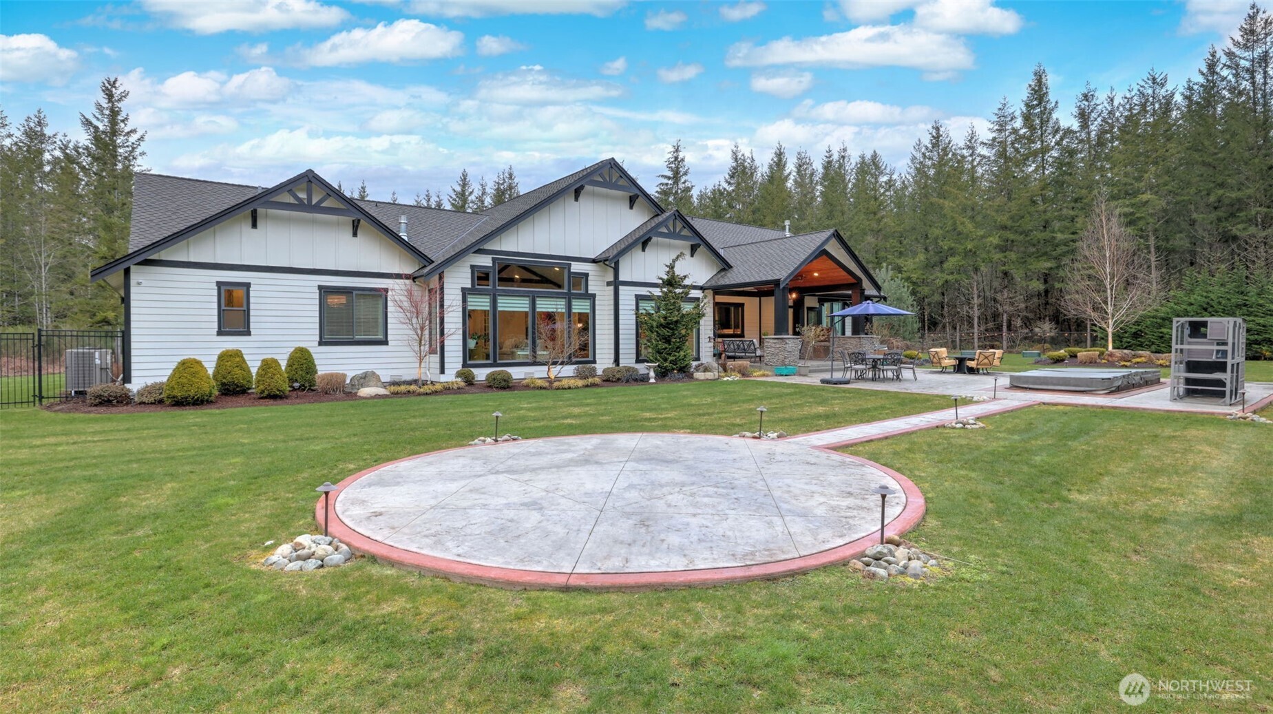 28570 318th Drive SE, Ravensdale, WA 98051