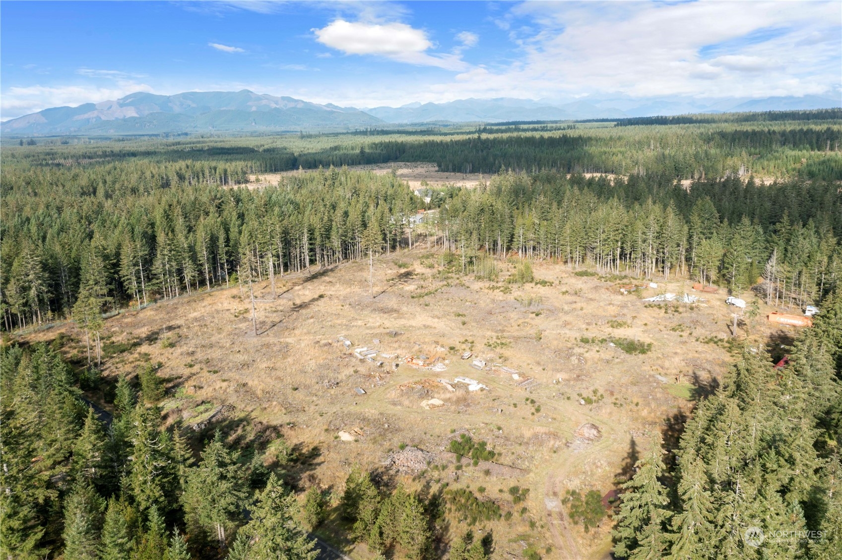 111 W Bear Grass Lane , Shelton, WA 98584