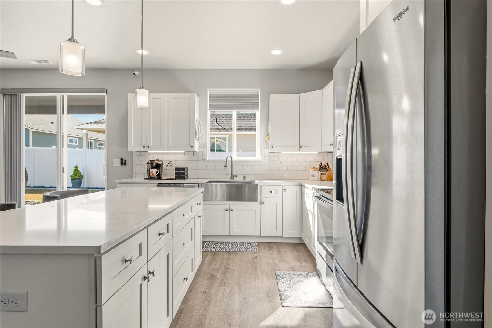 1006 6th Avenue NE, Ephrata, WA 98823