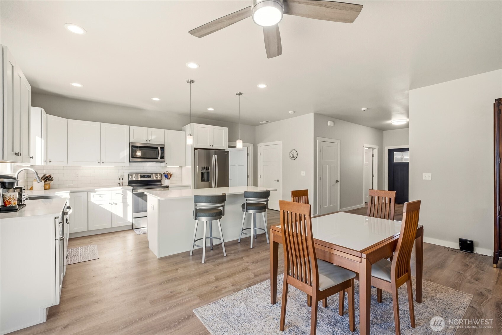 1006 6th Avenue NE, Ephrata, WA 98823