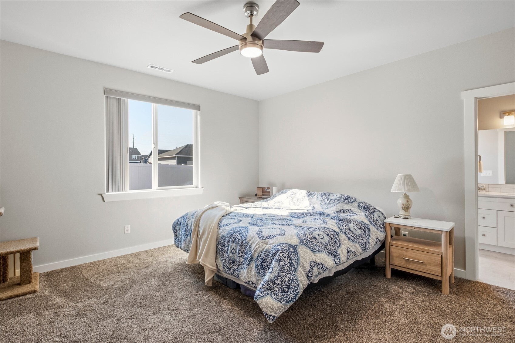 1006 6th Avenue NE, Ephrata, WA 98823