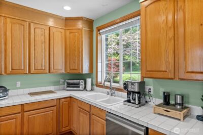 8423 Dormar Drive SE, Port Orchard, WA 98367 - Photo 12