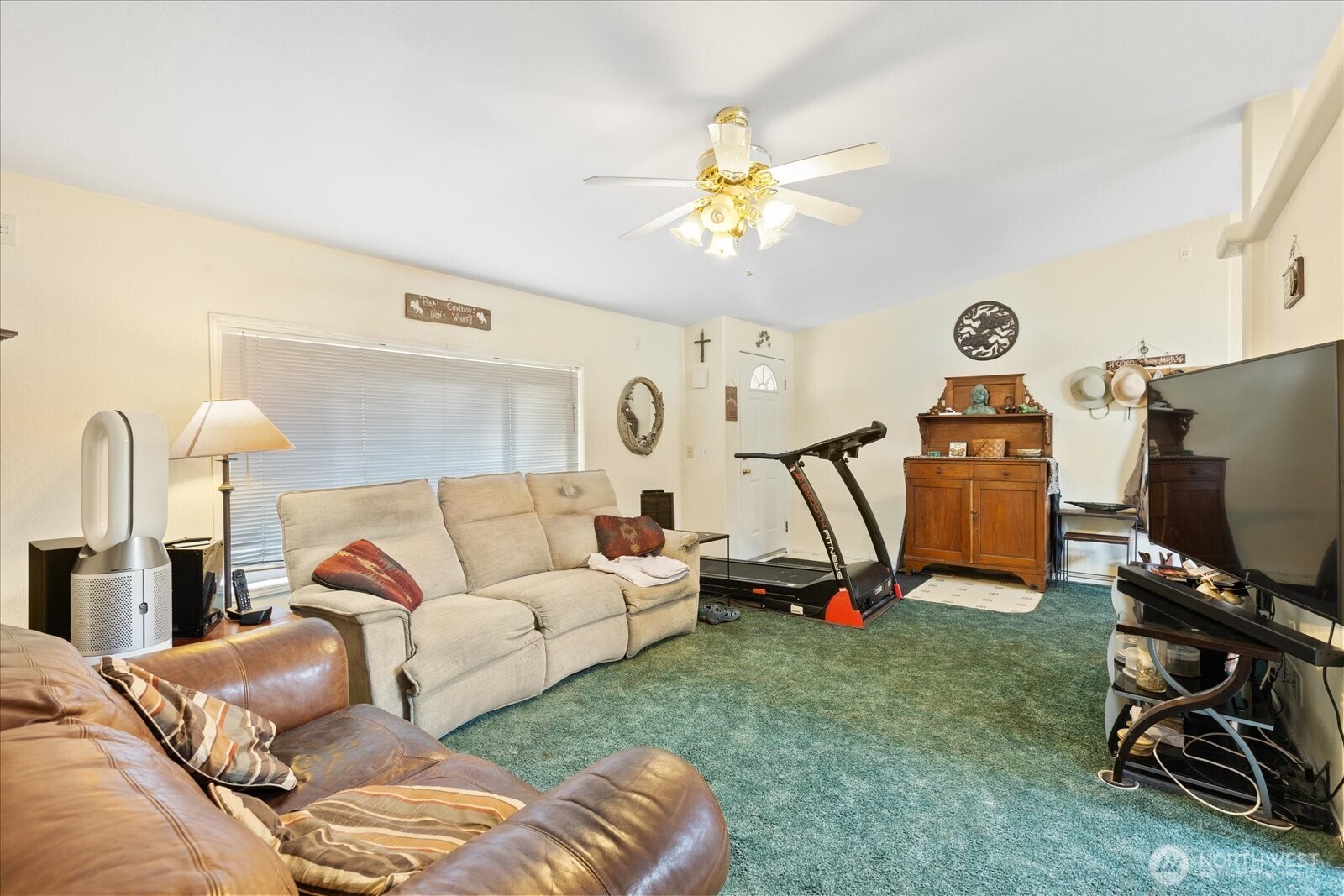 10532 Olalla Valley Road , Olalla, WA 98359