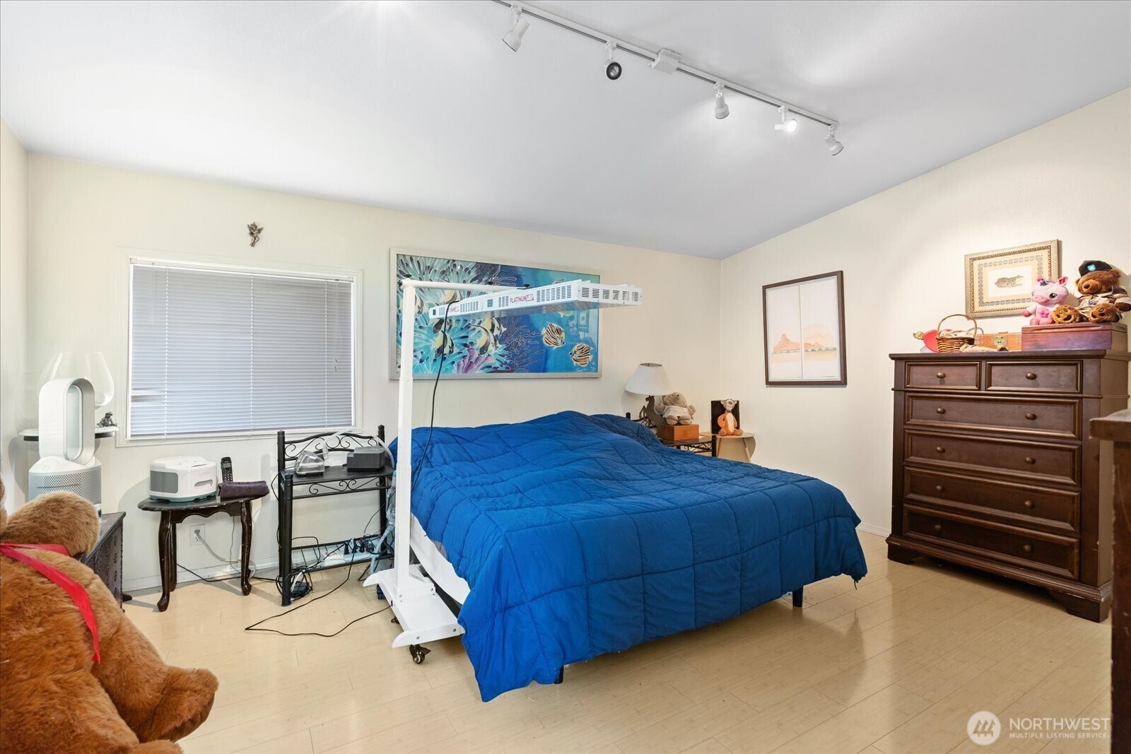 10532 Olalla Valley Road , Olalla, WA 98359