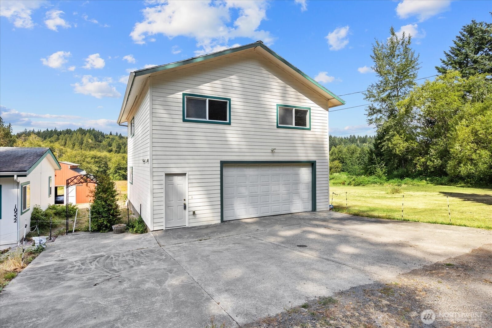 10532 Olalla Valley Road , Olalla, WA 98359