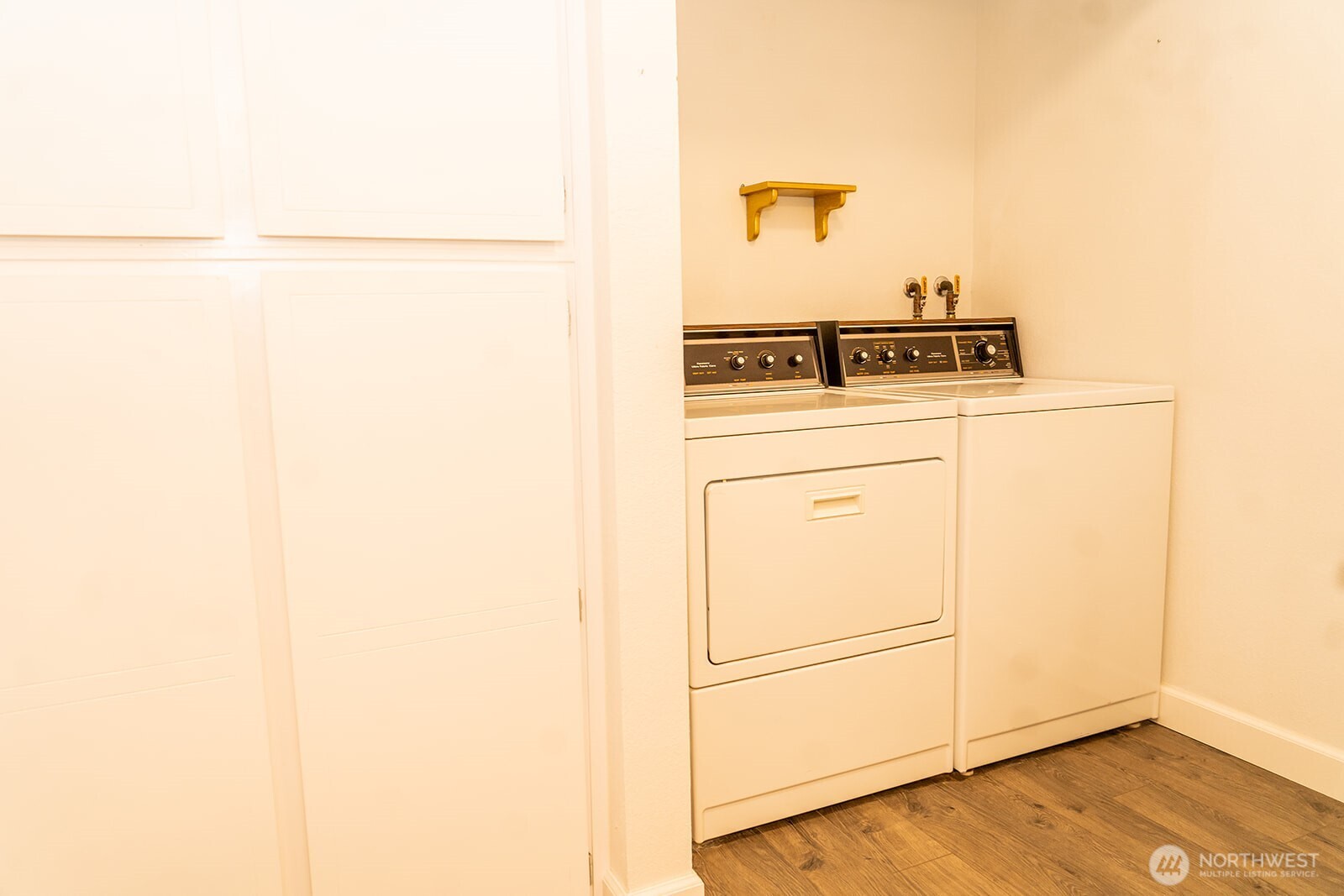 2005 Tibbetts #305, Longview, WA 98632