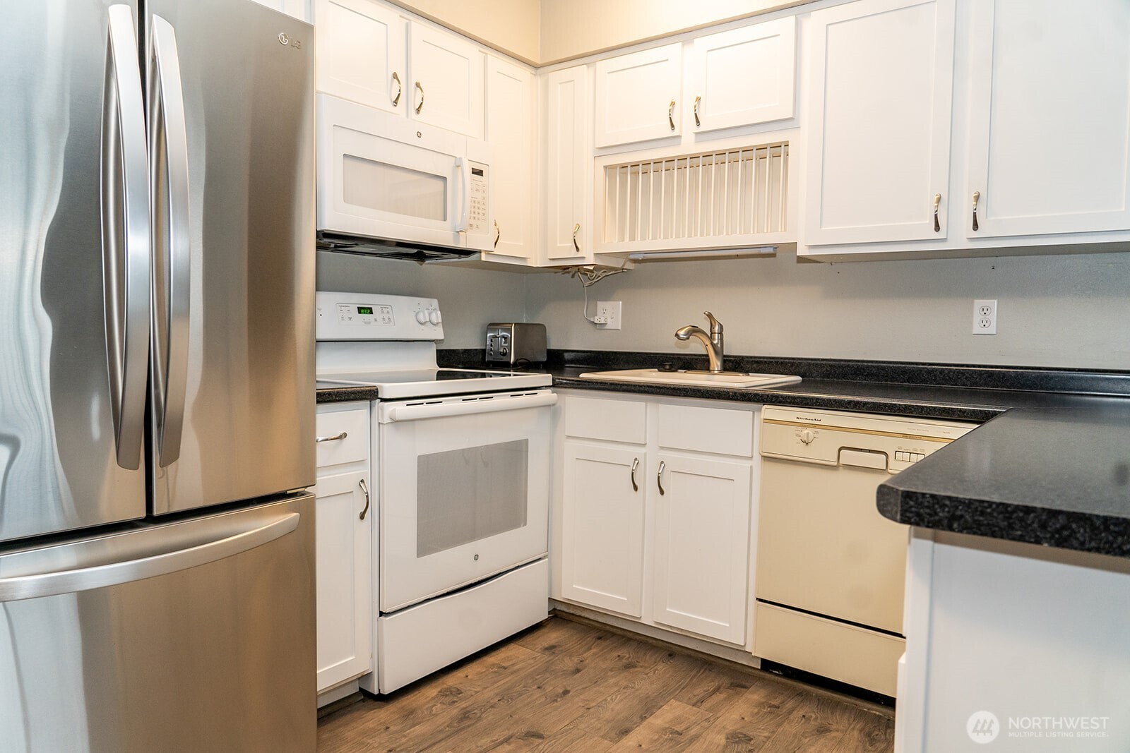 2005 Tibbetts #305, Longview, WA 98632