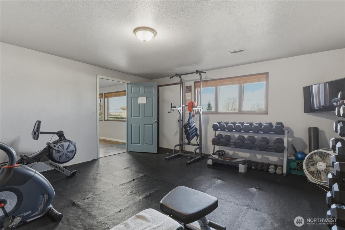 313 SE Trinity Avenue , Wilbur, WA 99185