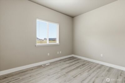 55676 Bay Area Dr NE, Electric City, WA 99123 - Photo 19